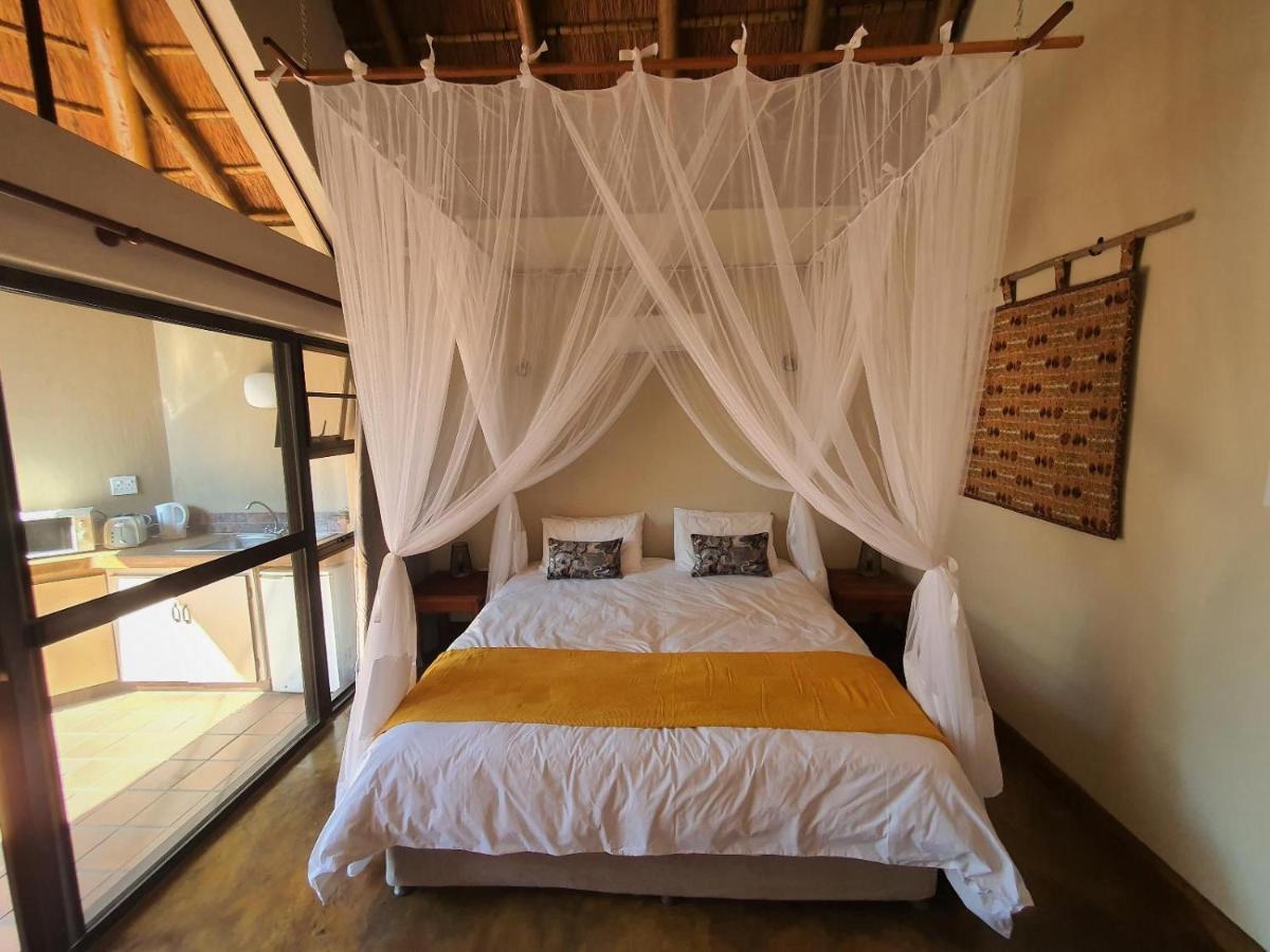 Masorini Bush Lodge & Safari Tents 팔라보르와 객실 사진